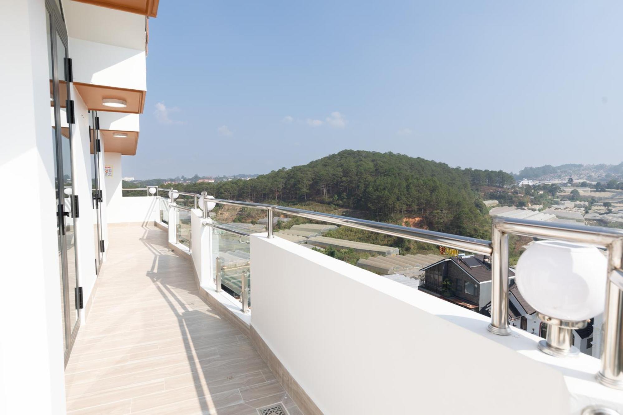Hotel Khach San Anh Sang - Light House Dalat Exterior foto