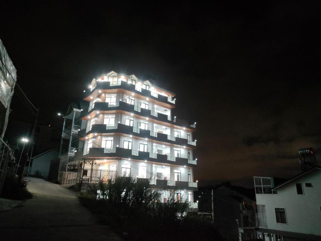 Hotel Khach San Anh Sang - Light House Dalat Exterior foto